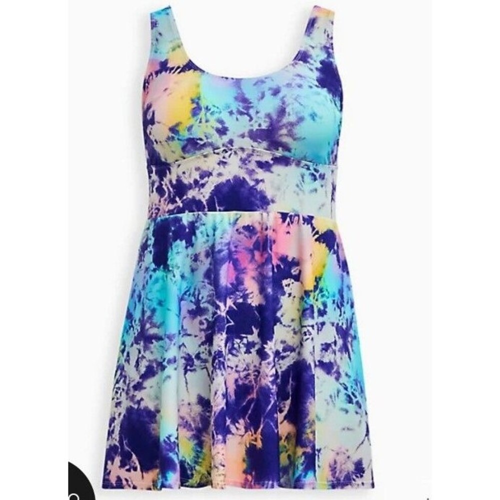 TORRID WIRELESS LONG SCOOP SWIM DRESS WITH BRIEF Size 0